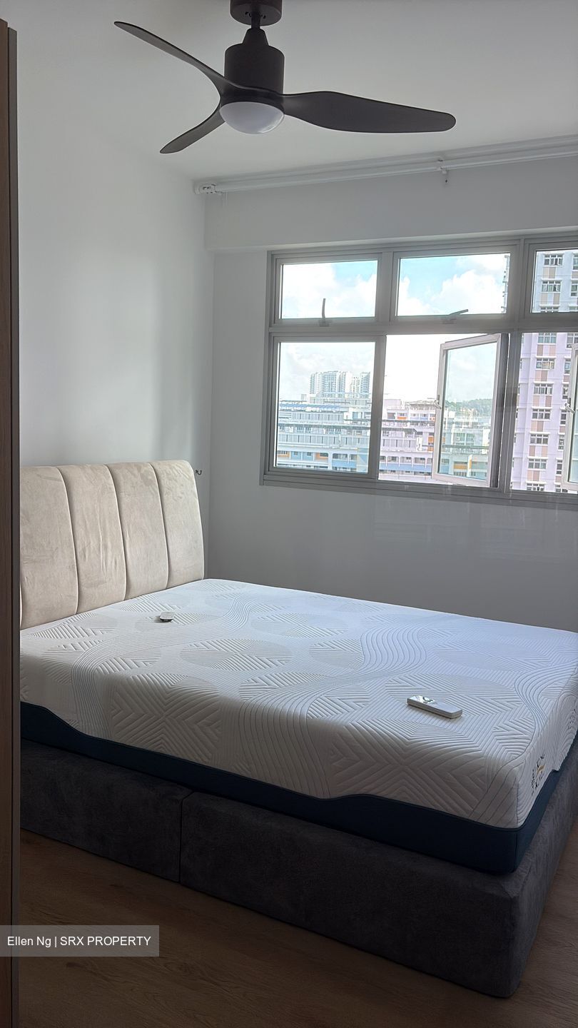 Blk 292B Skypeak @ Bukit Batok (Bukit Batok), HDB 4 Rooms #540882251
